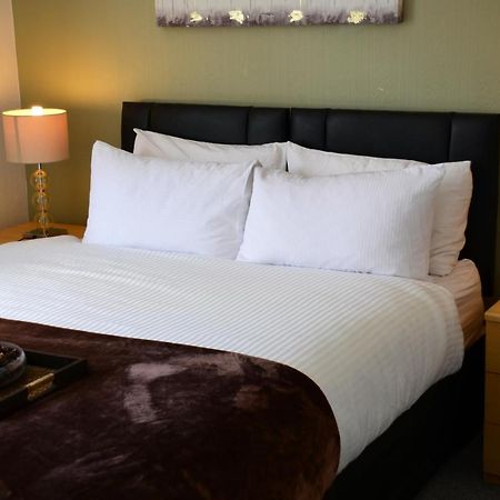 Sm Dreams Unlimited Serviced Accommodation- Stanwell-Staines-Heathrow Εξωτερικό φωτογραφία